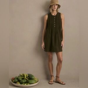 Quince European Linen Dark Olive Short Sleeve Swing Dress sz XS Women’s Pleated